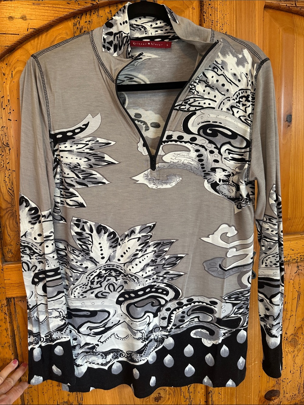 Krimson Klover Gray & Black Printed Long-Sleeve Half-Zip Top